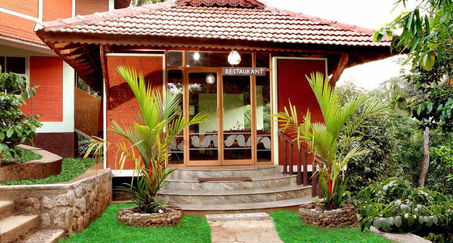 Crescent Family Resort, Wayanad 1